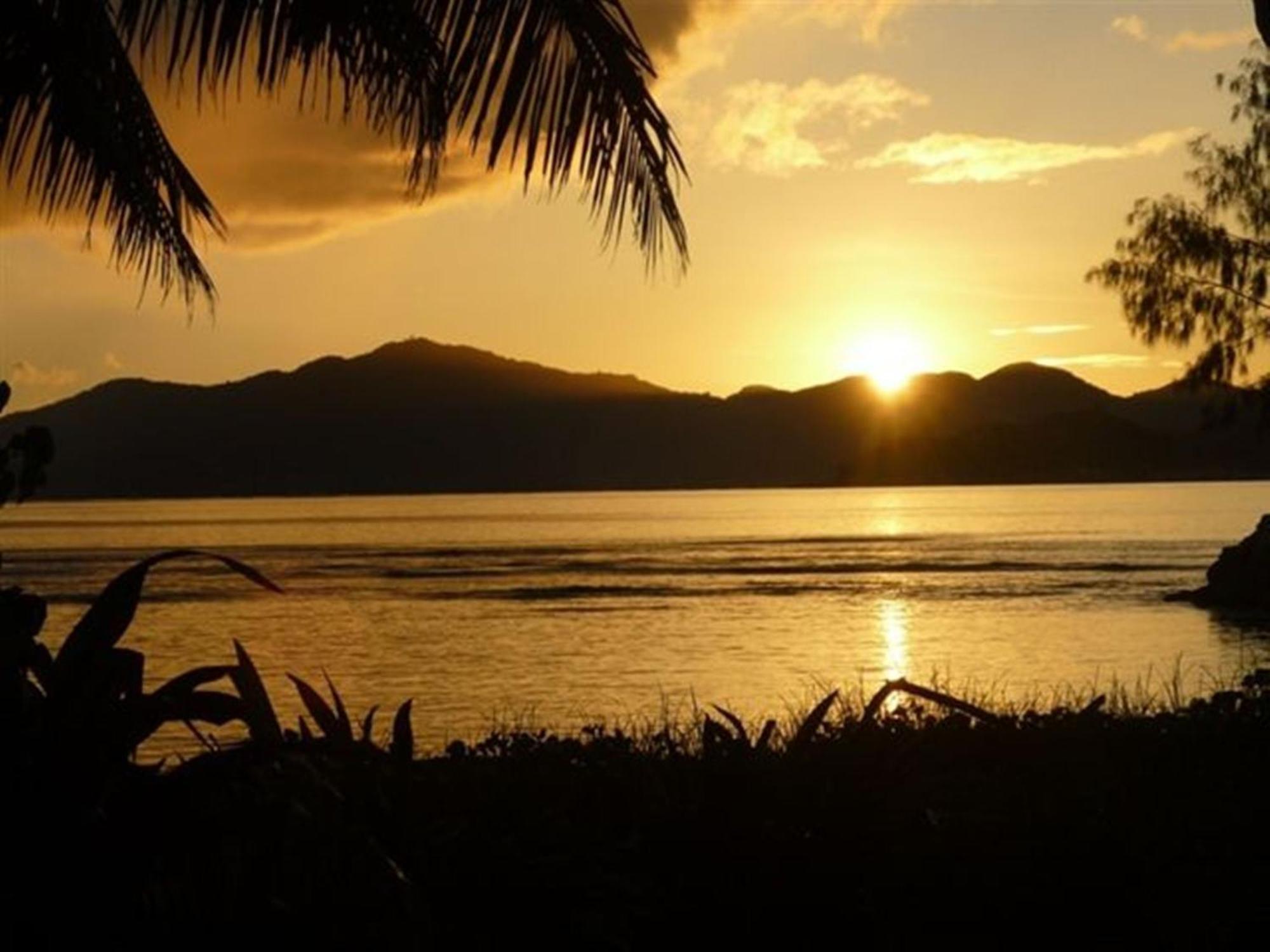 Le Repaire - Boutique Hotel & Restaurant La Digue Kültér fotó